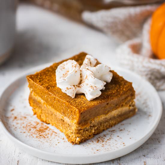 Healthy Pumpkin Pie Bars - Recipe photo by Shuangys Kitchensink