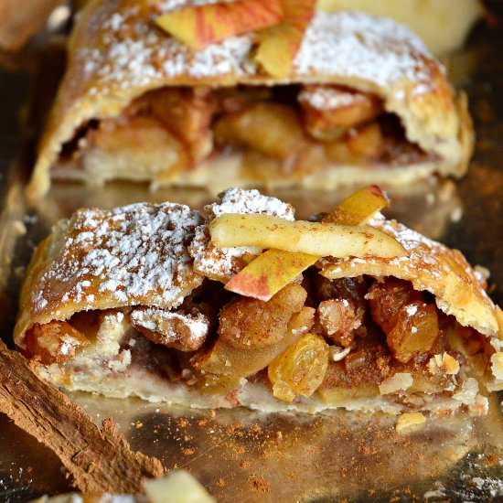 Pie Crust Apple Strudel - Recipe photo by thisishowicook
