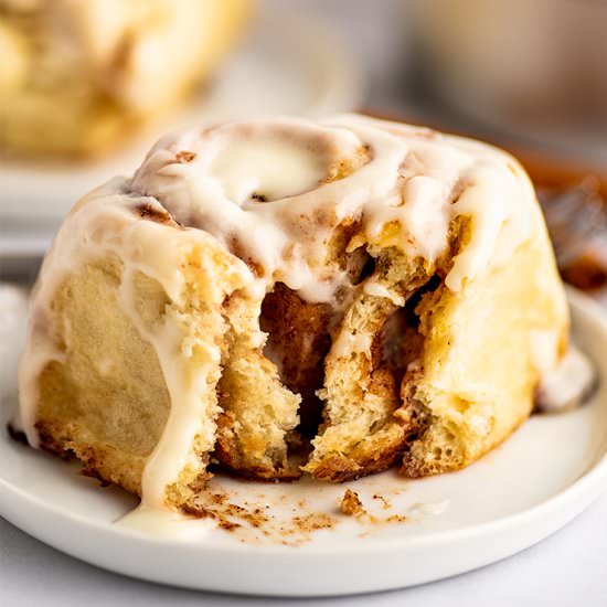Easy Small-batch Cinnamon Rolls - Recipe photo by BakingMischief