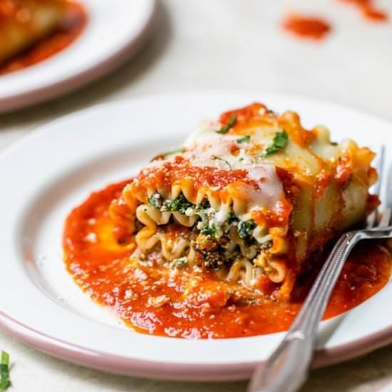 Veggie Mushroom Kale Lasagna Rolls - Recipe photo by Skinnytaste