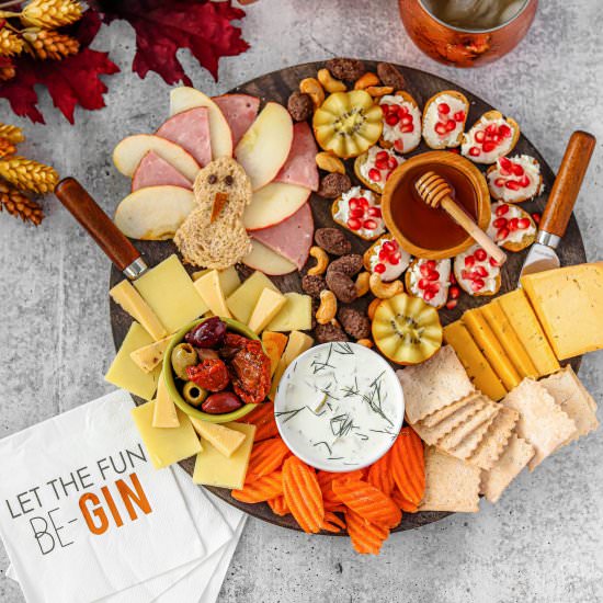 How to Make The Best Grazing Board - Recipe photo by Honestfoodie_blog