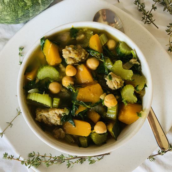 Kabocha squash and Sausage soup - Recipe photo by cokocooks
