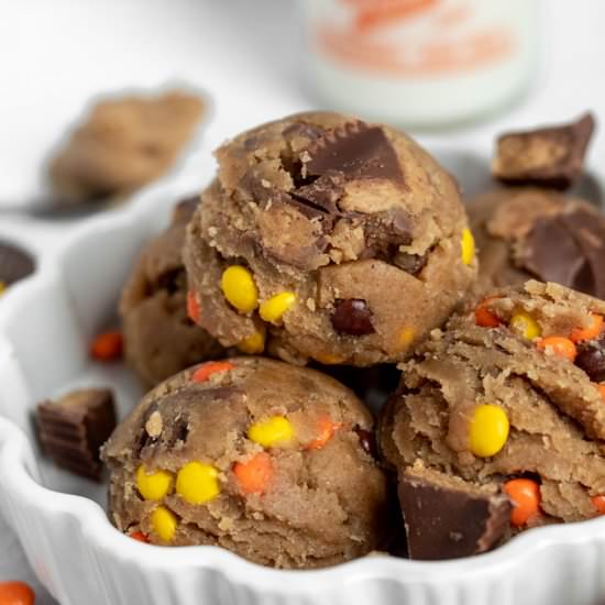 Edible Peanut Butter Cookie Dough - Recipe photo by parsleyandicing