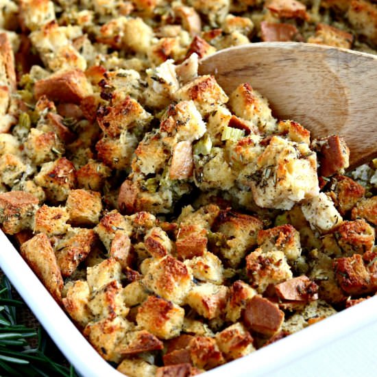 Gluten-Free Stuffing - Recipe photo by Mama Knows Gluten Free