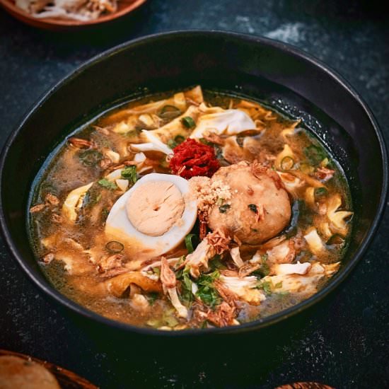 Chicken Turmeric Soup (Soto Ayam) - Recipe photo by gourmetconviction