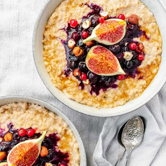 Blueberry and Hazelnut Porridge - Recipe photo by The Real Food Geek