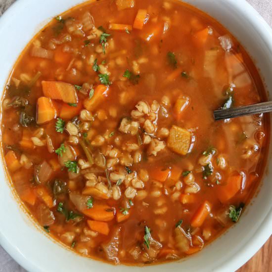 vegetable barley soup - Recipe photo by fromthecomfortofmybowl