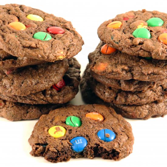 Double Chocolate Chip Cookies & M&M - Recipe photo by Sinful Kitchen