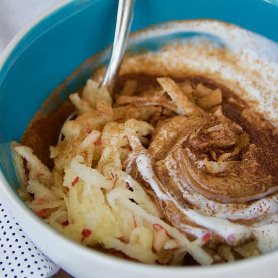 Grated Apple Yogurt Bowl - Recipe photo by lanebakery