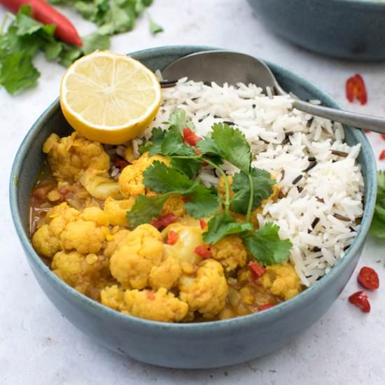 Caulifower & Red Lentil Curry - Recipe photo by theflexitarian