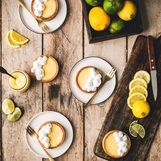 Lemon meringue tarts - Recipe photo by Sweetly Cakes