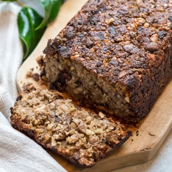 Vegan Nut Roast - Recipe photo by Sixhungryfeet