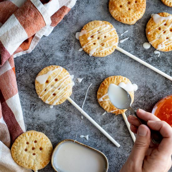 Simple Pie Pops - Recipe photo by Aredspatula