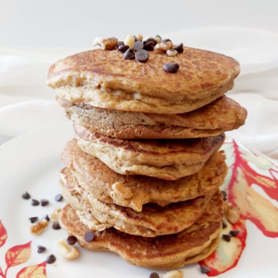 VEGAN PUMPKIN PANCAKES - Recipe photo by Blue World Dreams