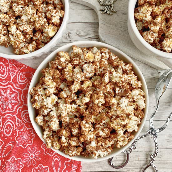 Chesapeake Chocolate Popcorn - Recipe photo by Theyummymuffin