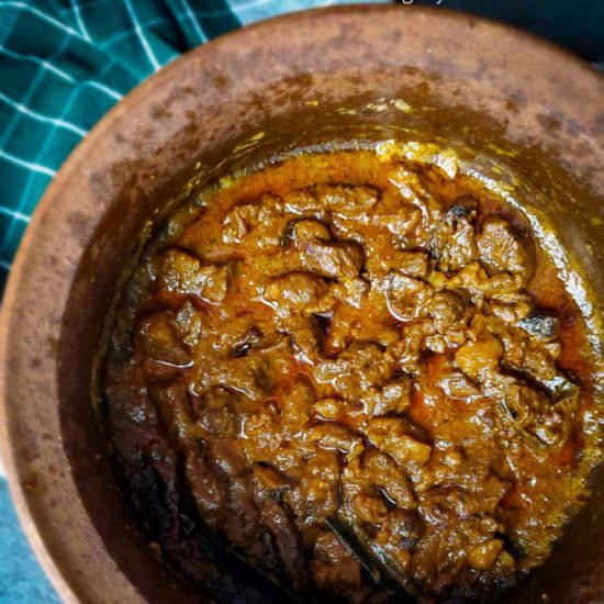 Sri Lankan Beef Curry - Recipe photo by Hungry Lankan
