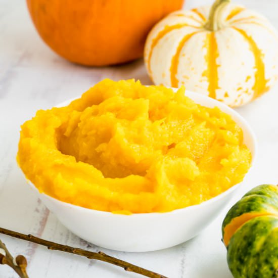 How To Make Pumpkin Puree - Recipe photo by TheDeliciousSpoon