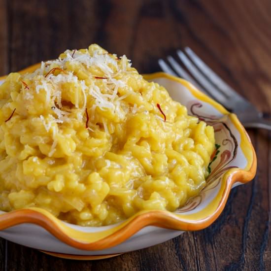 Creamy Parmesan Risotto & Saffron - Recipe photo by Healthy World Cuisine