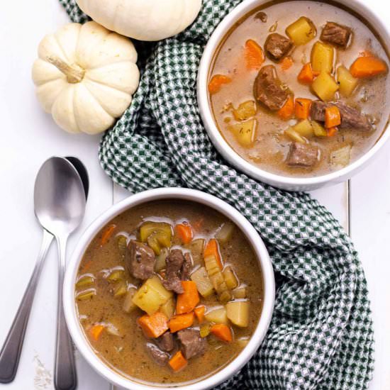 Classic Beef Stew - Recipe photo by whippeditup