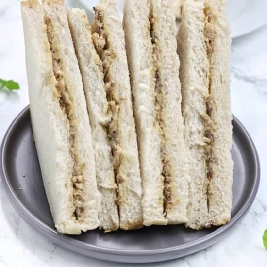 Sardine Sandwich - Recipe photo by Kscuisine