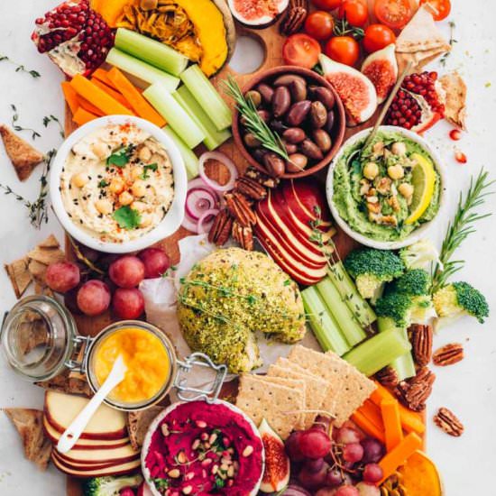 Ultimate Hummus Appetizer Platter - Recipe photo by nutriciously