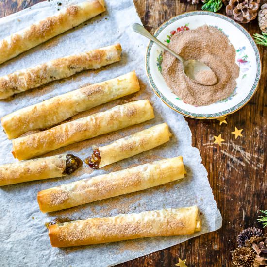 Mince Pie Filo Rolls - Recipe photo by veggie desserts