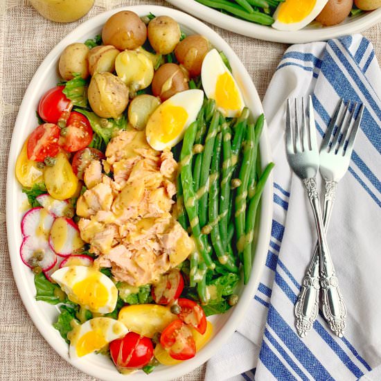 Salmon Nicoise Salad - Recipe photo by Theyummymuffin