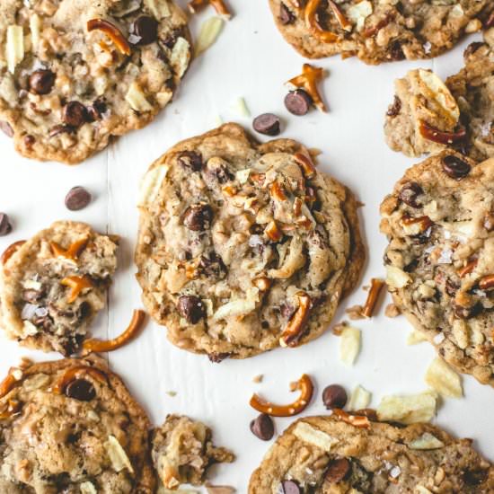 Kitchen Sink Cookies - Recipe photo by InquiringChef