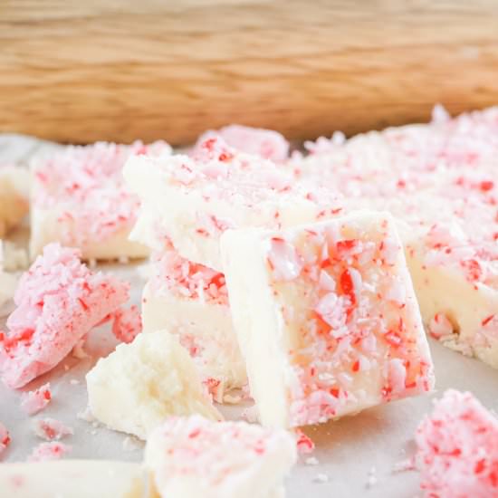 Peppermint Fudge - Recipe photo by lifebeginswithdessert