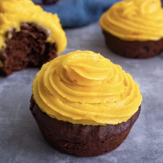 Chocolate Cupcakes with Buttercream - Recipe photo by plantifulheart