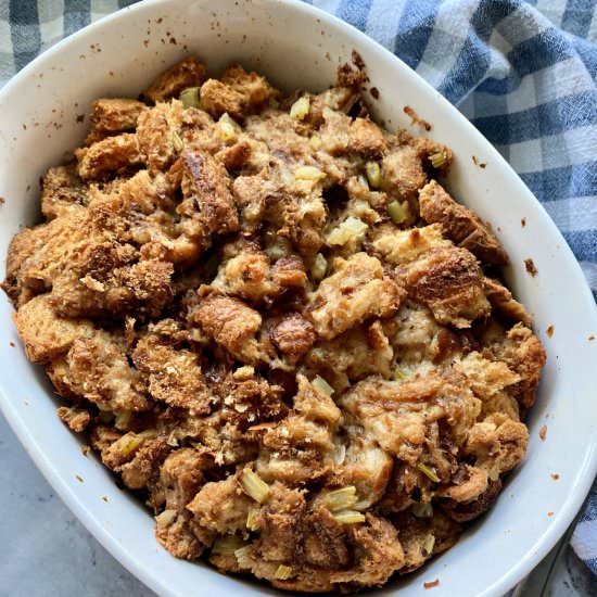 Old Fashioned Bread Stuffing - Recipe photo by katiescucina