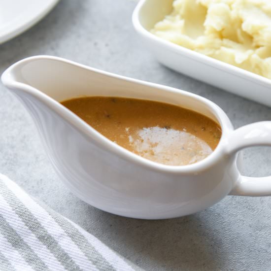 Vegetarian Miso Mushroom Gravy - Recipe photo by poppiesandprosecco