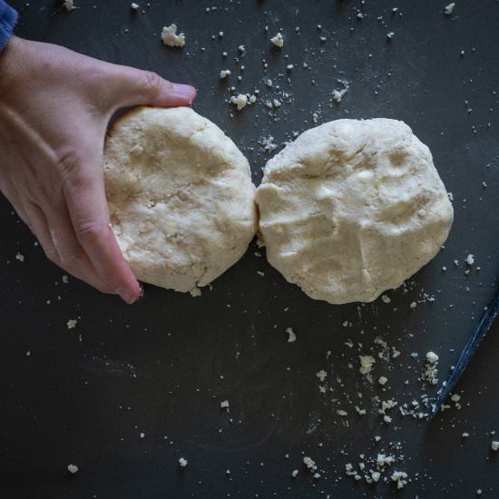 How to make pie dough - Recipe photo by Aredspatula