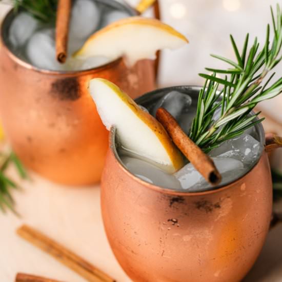 Keto Spiced Pear Moscow Mule - Recipe photo by afullliving
