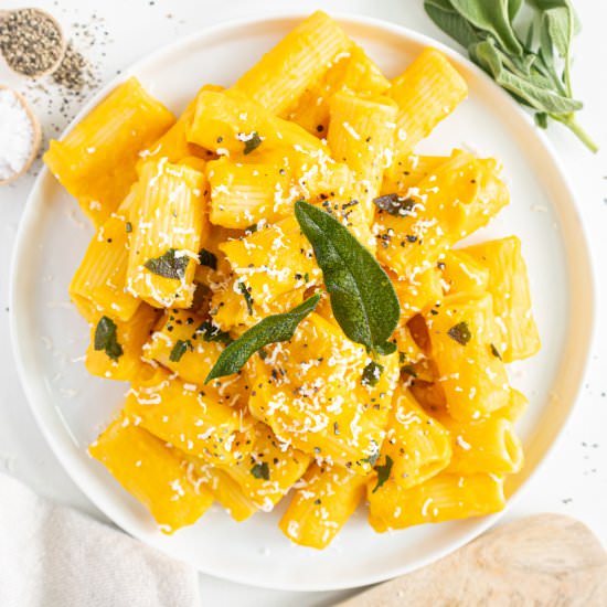 Roasted Butternut Squash Salad - Recipe photo by saragatheringdreams