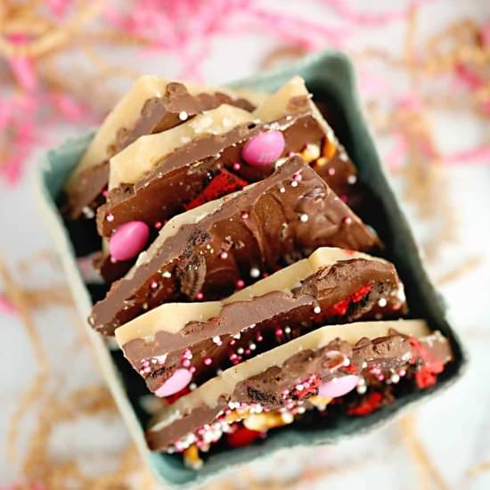 Valentine's Easy Toffee Recipe - Recipe photo by lifebeginswithdessert