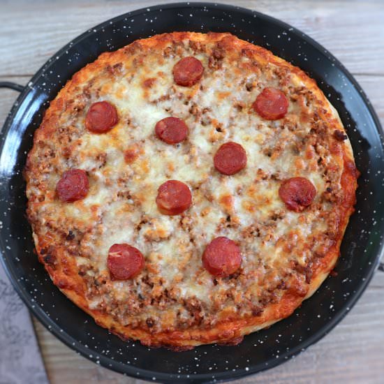 Meat and chouriço pizza - Recipe photo by Food From Portugal