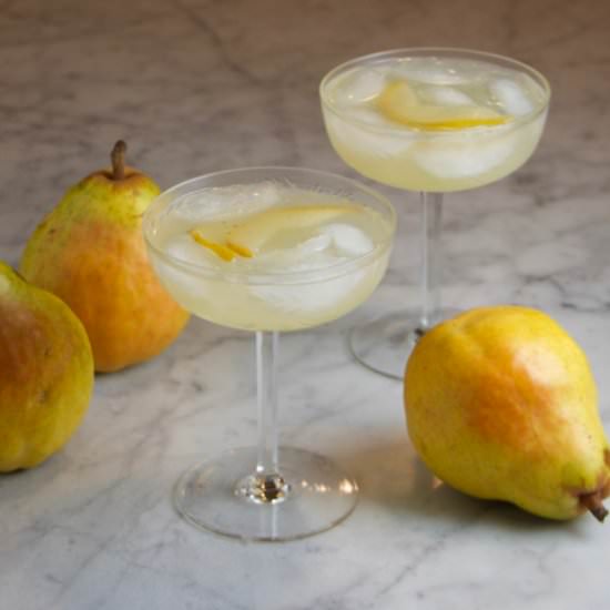 Vanilla Pear Sour - Recipe photo by thebrookcook.wordpress.com