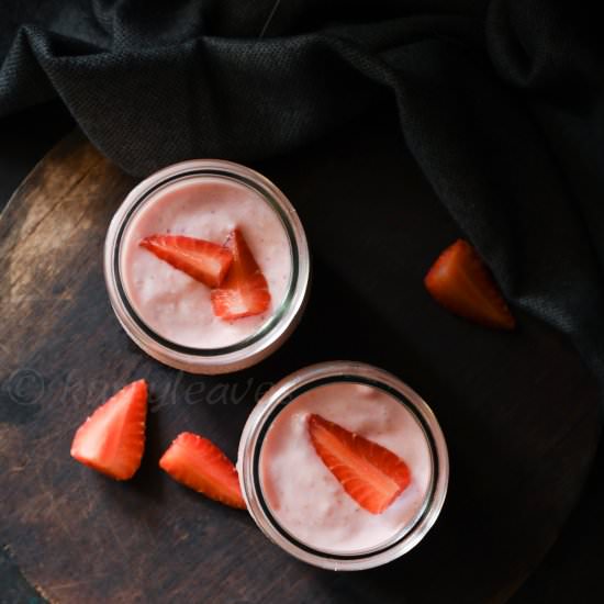 Strawberry Yogurt - Recipe photo by Kurryleaves