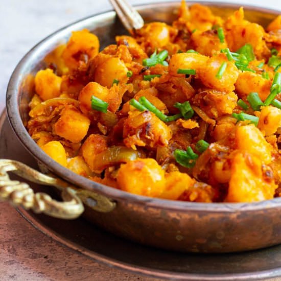 Fried Potatoes and Onions Persian - Recipe photo by unicorns in the kitchen