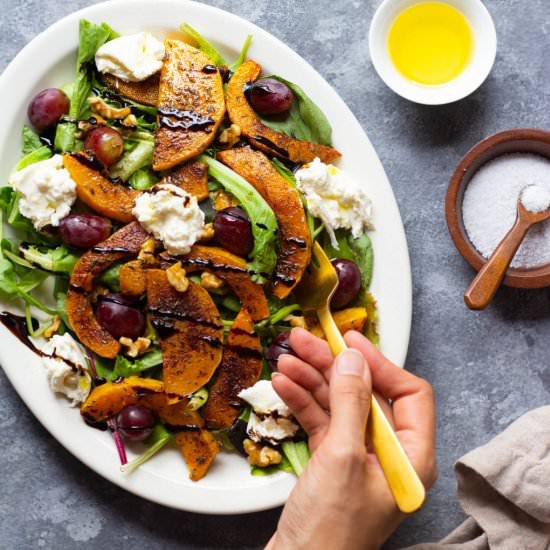 ROASTED BUTTERNUT SQUASH SALAD WITH - Recipe photo by unicorns in the kitchen