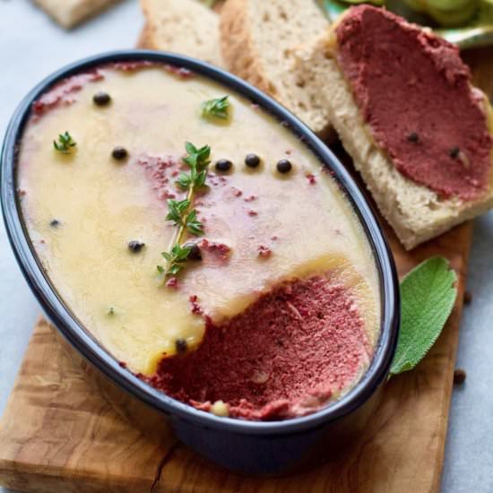 Vegan Mushroom & Walnut Pâté - Recipe photo by joskitchenlarder