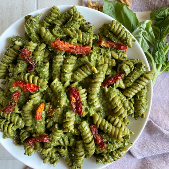 Spinach Avocado Pesto Sauce - Recipe photo by frozen_bananas_