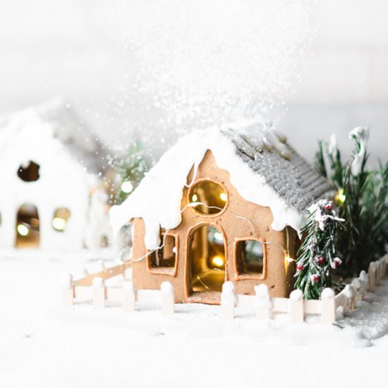 Vegan Gingerbread House - Recipe photo by addictedtodates