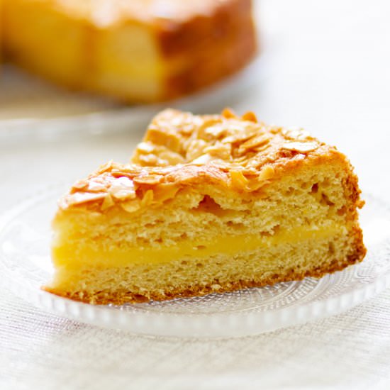 Sweet bread with custard - Recipe photo by mecooks.com