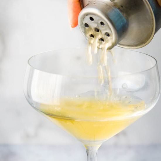 Winter White Cosmopolitan - Recipe photo by garlic and zest