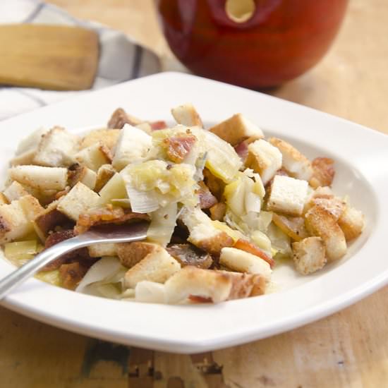 Hessian Spanish Leeks - Recipe photo by Hungry PeePor