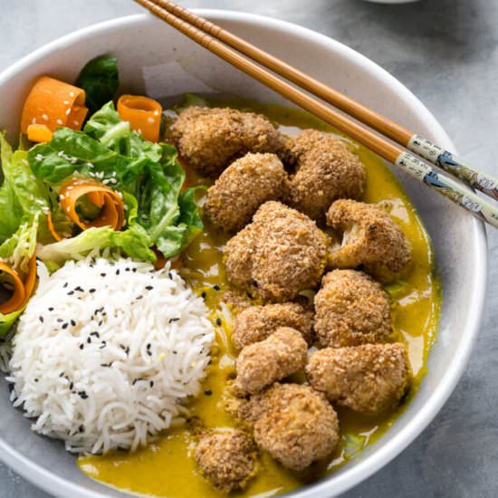 Katsu Curry with Cauliflower - Recipe photo by Sixhungryfeet