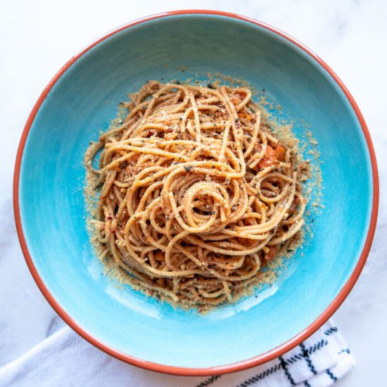 Vegan Lentil Bolognese - Recipe photo by Sixhungryfeet