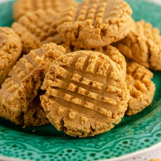 almond flour peanut butter cookies - Recipe photo by freshaprilflours